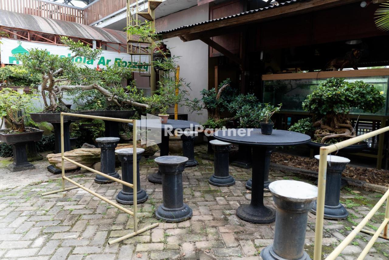 Pondok Kelapa Homestay Lampung Mitra Reddoorz Bandar Lampung Luaran gambar