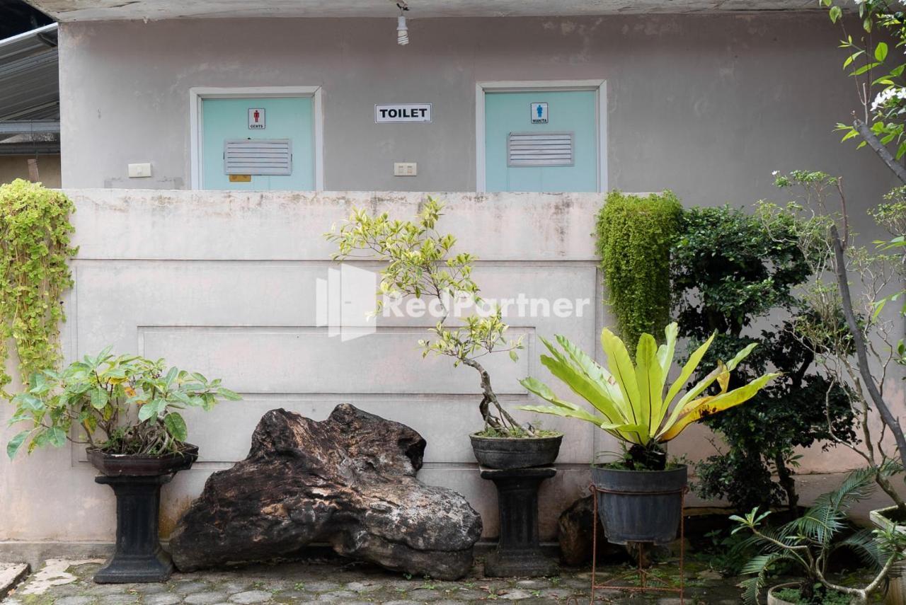 Pondok Kelapa Homestay Lampung Mitra Reddoorz Bandar Lampung Luaran gambar